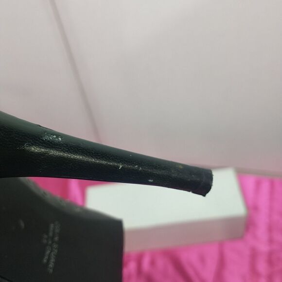 Colin Stuart Women Black Heels 8.5. Condition is Pre-owned.  - Picture 7 of 13